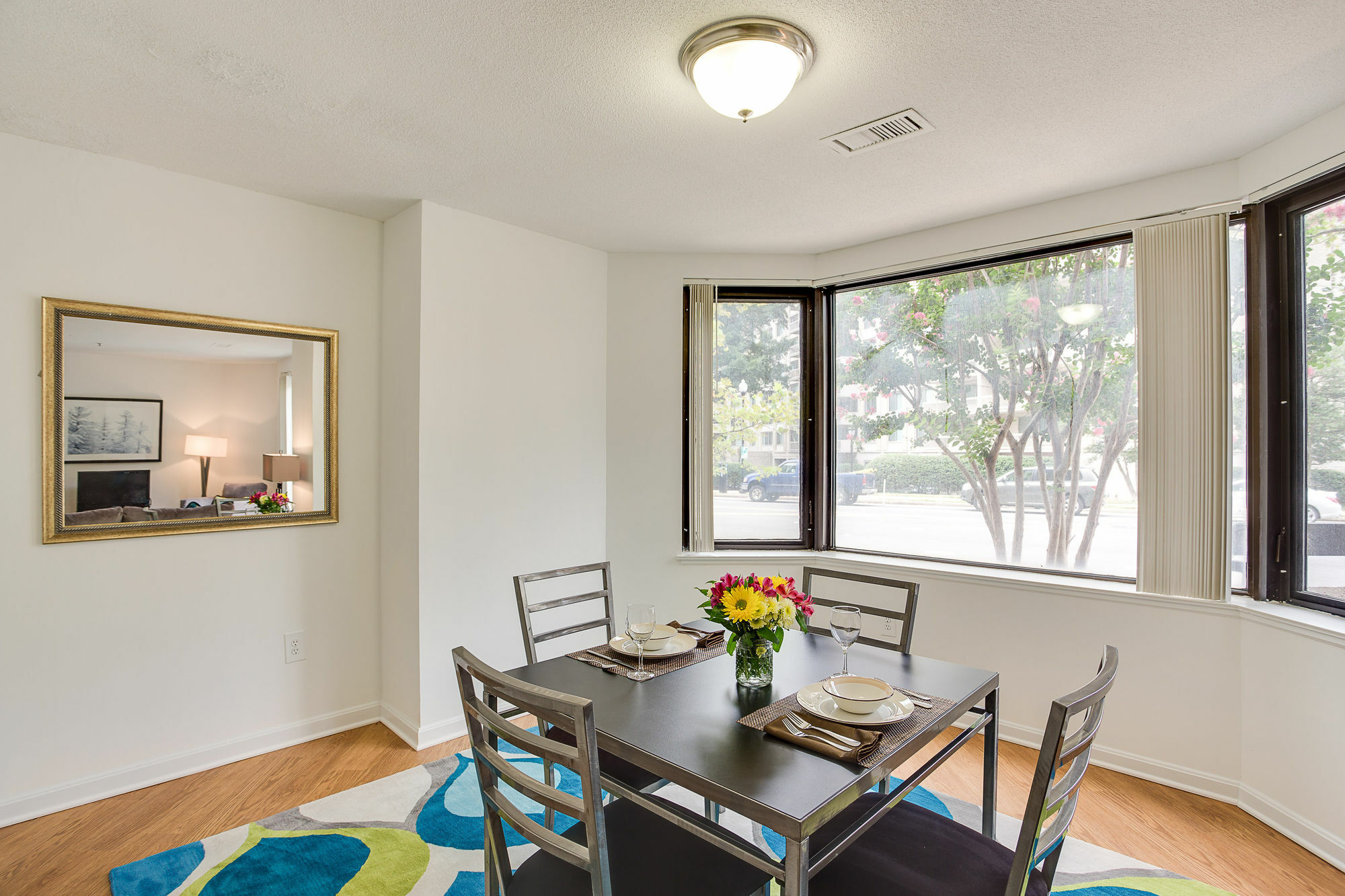 Oakwood Crystal City Arlington Bagian luar foto