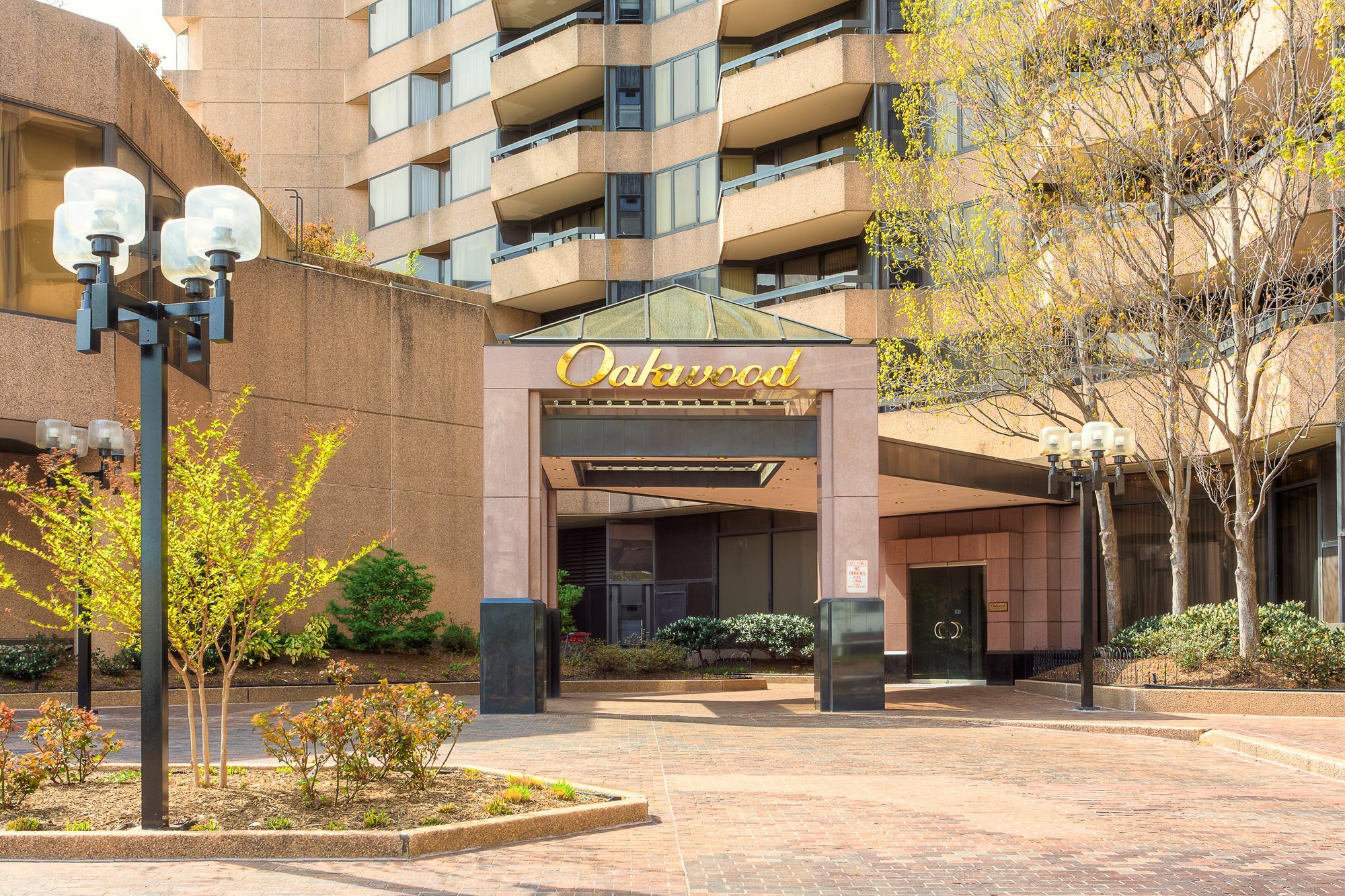 Oakwood Crystal City Arlington Bagian luar foto